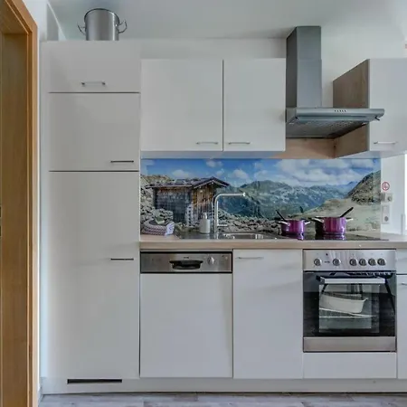 Pichl * 푸슈안데르글로크네르스트라세